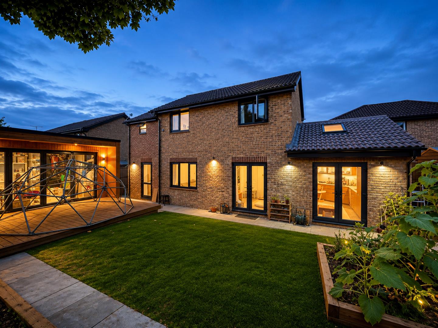 Brayton Court, Shenley Lodge, Milton Keynes